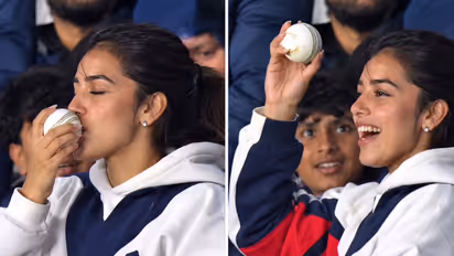 nitish kumar reddy shot female fan kisses cricket ball viral