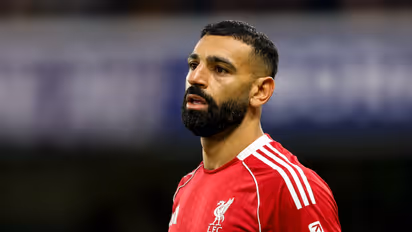 Mohamed Salah reacts during Liverpool vs Chelsea clash