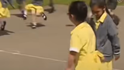 7 Year Old Girl Proudly Shows New Prosthetic Leg To Classmates