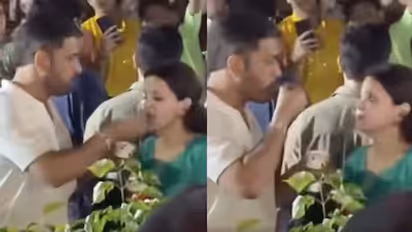 MS Dhoni’s Cute Ice Cream Prank on Wife Sakshi