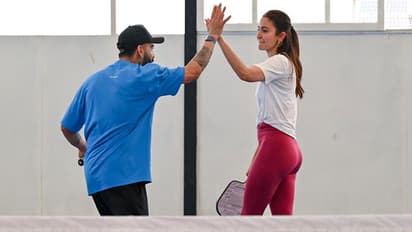 Star Couple Virat Kohli and Anushka Sharma (Image source: RCB's X handle)