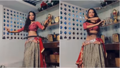 Afghan Jalebi dance by woman