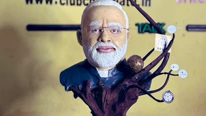 Chocolate Sculpture Of PM Modi