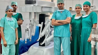 Robots will treat patients and Big operation by robotic machine will start from SMS Hospital in Jaipur 