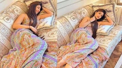 dhanashree Verma giving killer pose on couch