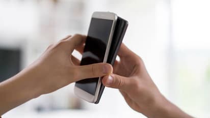 Smartphone Removable Battery