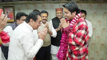 Kamal Nath with Dhirendra Shastri