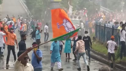Stone pelting on BJP leaders in Rajasthan