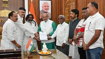 Jharkhand CM Champai Soren resignation