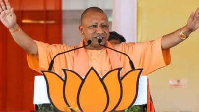cm yogi adityanath rally in phulpur