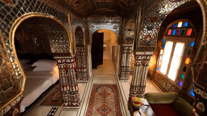 Special story of Sheesh Mahal on Jaipur foundation day