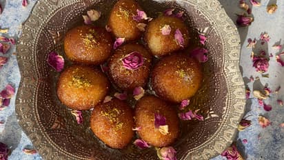 How-to-make-sweet-potato-gulab-jamun