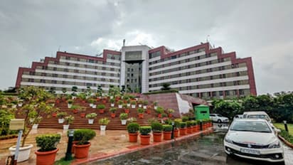 Delhi Secretariat photo