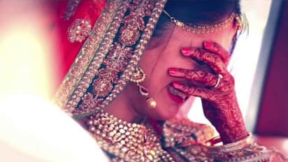 blackmail with obscene photos