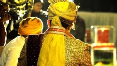 groom rejects dowry