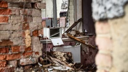 death due to house collapse