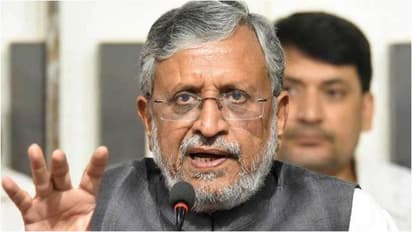 बिहार के पूर्व उप मुख्यमंत्री और राज्यसभा सांसद सुशील कुमार मोदी ने इस बयान को लेकर निशाना साधा है