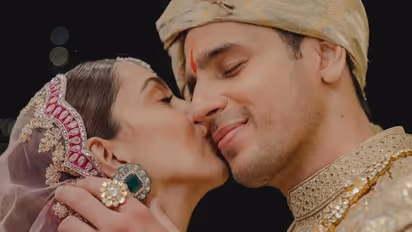 sidharth malhotra kiara advani host wedding reception in delhi here is inside details KPJ