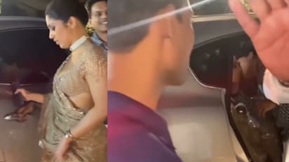 Bhumi Pednekar Kiss yash Kataria