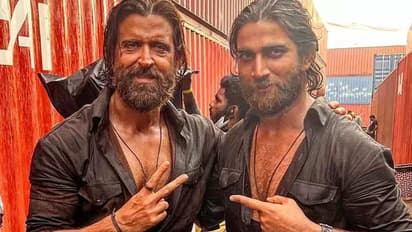 hrithik roshan with stuntman mansoor ali khan viral reminds fans sushant singh rajput KPJ