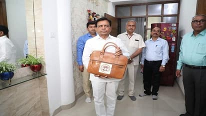Madhya Pradesh Budget 2023 finance minister jagdish devada