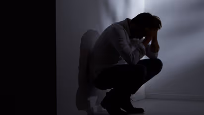 sangli news 22 year old youth committed suicide by hanging in Maharashtra