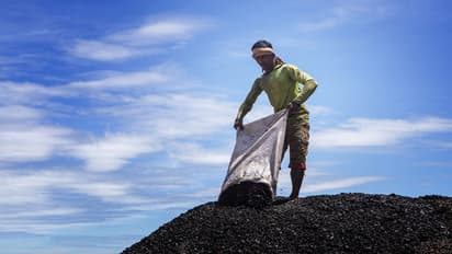 world labour day history facts hindi2