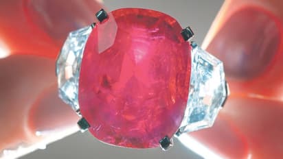 Heidi Horton Jewelry auction