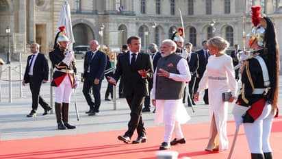 PM Modi in Louvre museum
