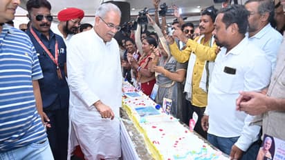 Bhupesh-Baghel-birthday-celebration