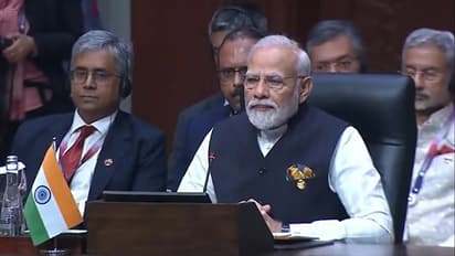 PM Modi in  ASEAN India Summit