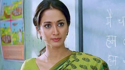 swades actress gayatri joshi and her husband vikas oberoi met accident in italy