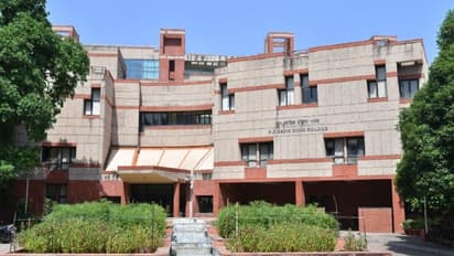 IIT Kanpur e Master degree program