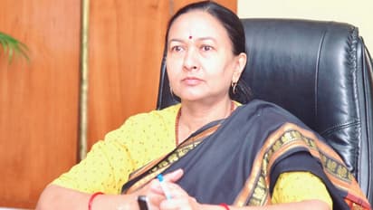 Uttarakhand-ACS-Radha-Raturi-meeting-on-corruption-investigation