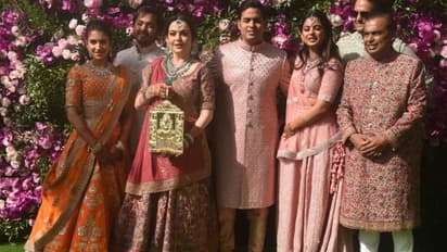 mukesh ambani nita ambani family
