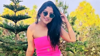 Fashion Influencer Surbhi Jain