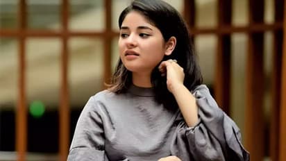 Zaira Wasim Father Passed Away