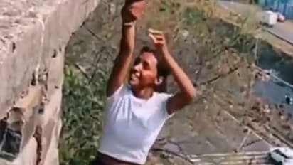 Pune Girl viral video