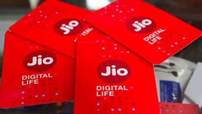 Jio vs Airtel Recharge Plan