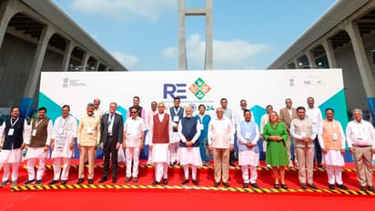 PM-Modi-inaugurates-4th-Global-Renewable-Energy-Investors-Meet-and-Expo