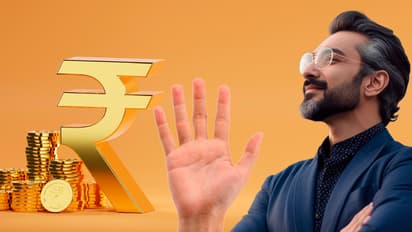 palmistry-lines-which-tell-about-name-fame-and-money