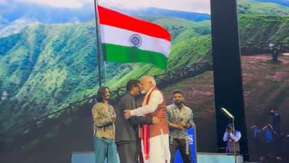 Narendra Modi hugs rapper Hanumankind