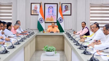 Yogi-Adityanath-instruct-for-road-repairs-and-developments