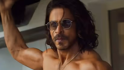 Shah Rukh Khan Neha Dhupia