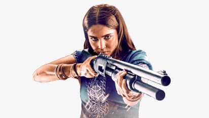 Nikhil-Advani-appreciate-Sharvari-Wagh