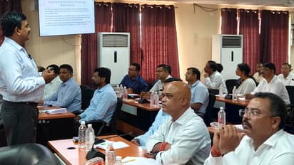 Five-day-training-cum-certification-program-begins-at-Nirvachan-Sadan-for-newly-appointed-ROs-and-AROs