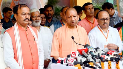 Yogi-Adityanath-interacts-with-journalists-after-reviewing-prayagraj-maha-kumbh-2025-preparations