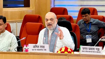 Amit-Shah-meeting-with-Chief-Ministers-of-Naxal-affected-states