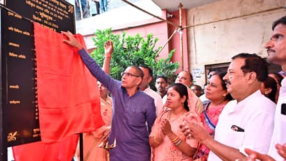 Tank-Ram-Verma-performed-Bhoomi-Pujan-of-construction-work-in-Tilda-Newra-Municipality