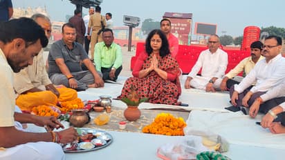 Ayodhya-Deepotsav-2024-Vedic-rituals-held-at-Ram-Ki-Paid